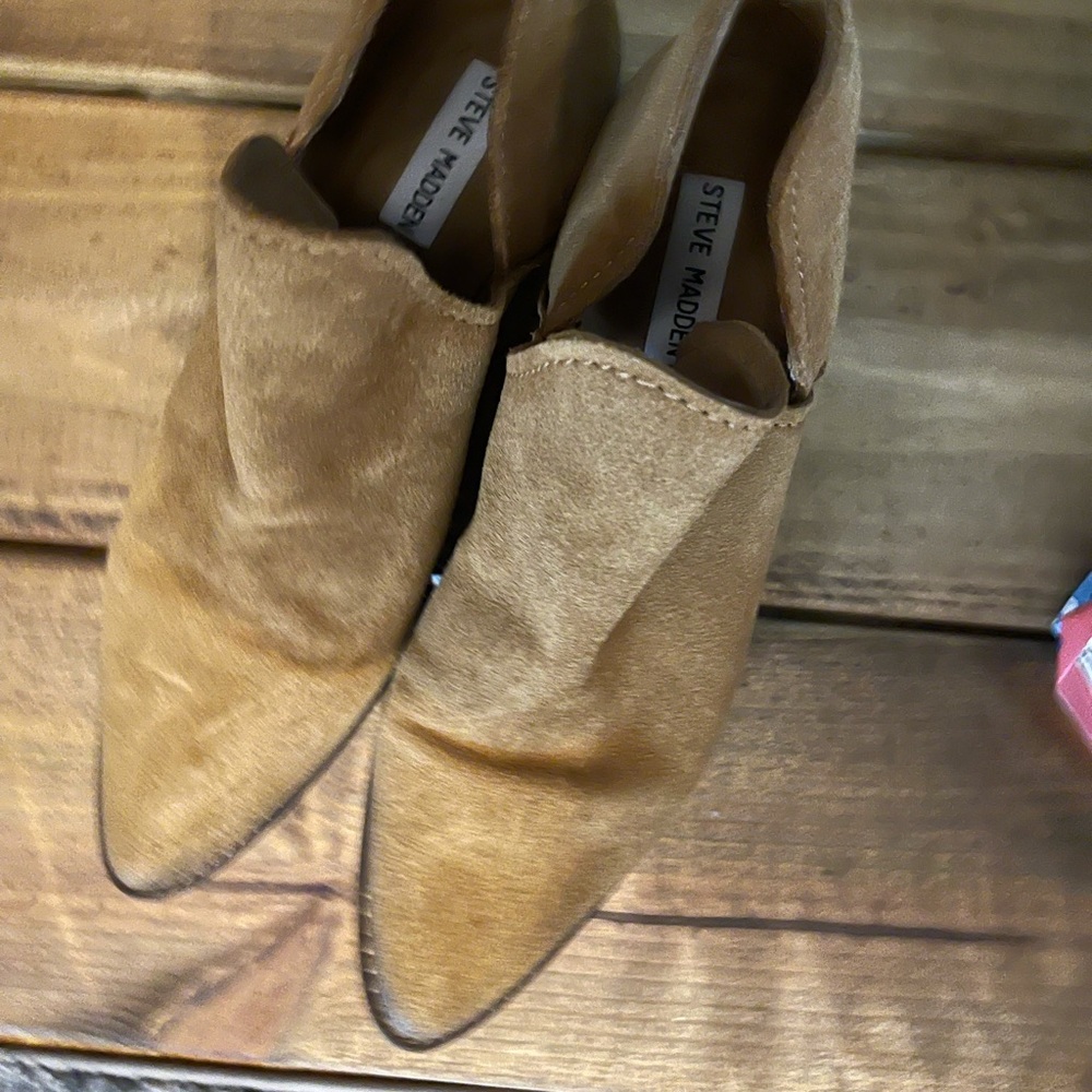 Booties! - Picture 3 of 6